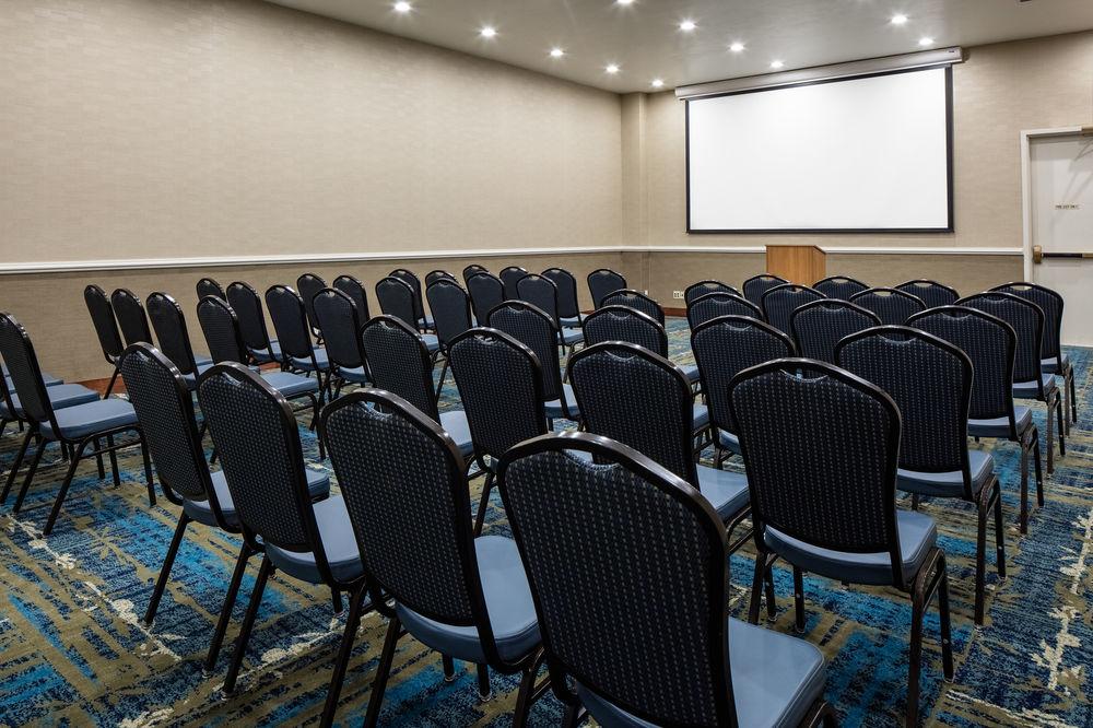 Delta Hotels By Marriott Helena Colonial Εξωτερικό φωτογραφία