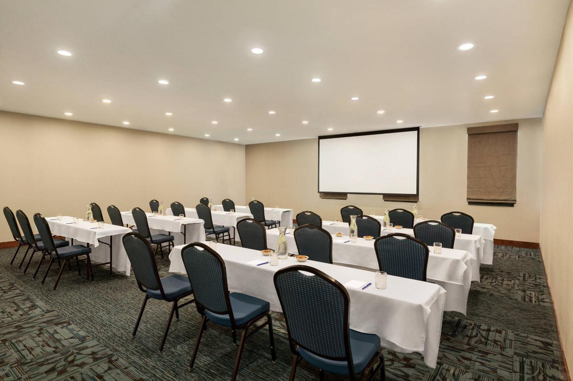 Delta Hotels By Marriott Helena Colonial Εξωτερικό φωτογραφία